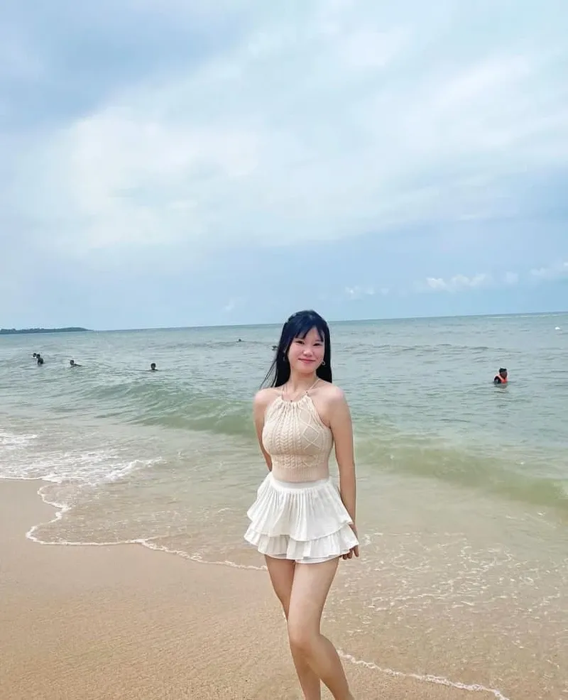 ảnh cute phô mai que con gái 4