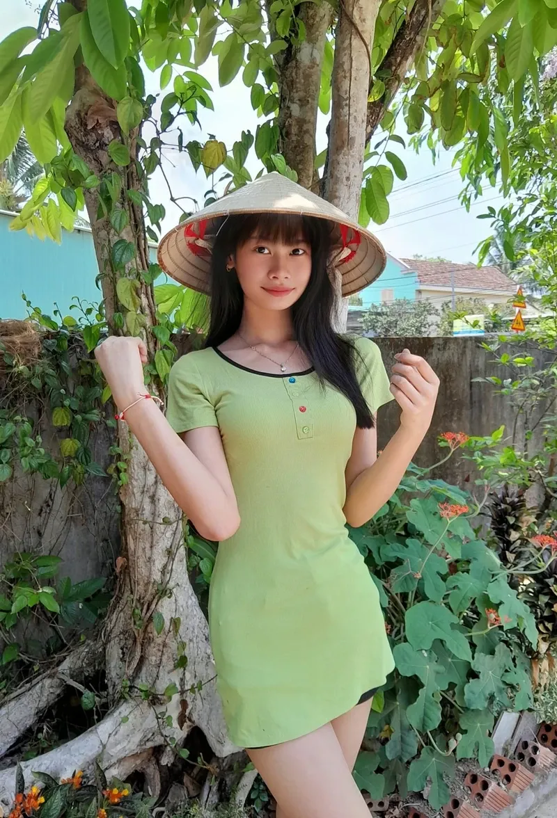 ảnh cute phô mai que con gái 5