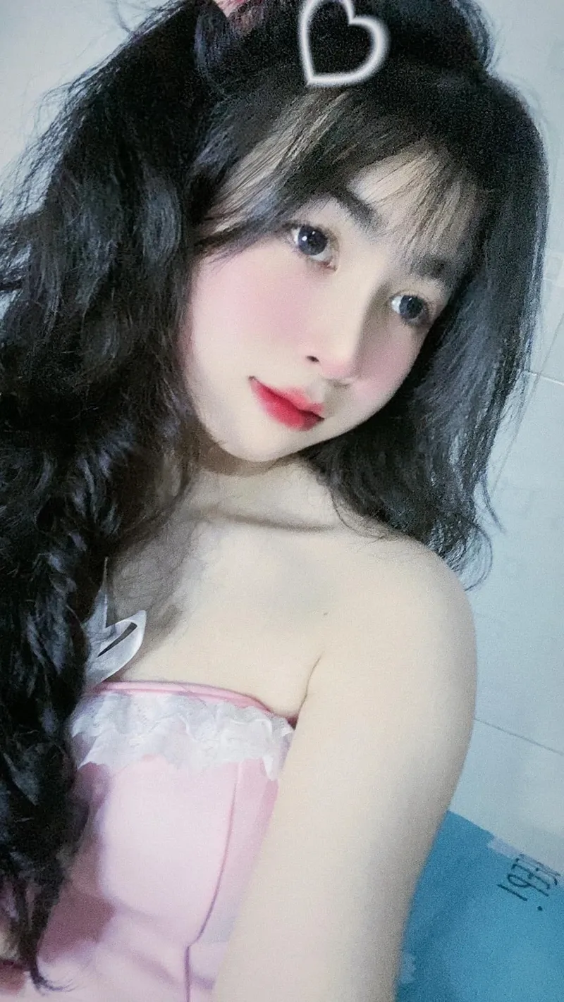 ảnh cute phô mai que con gái 7