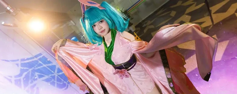 Gái xinh cosplay liên quân  15