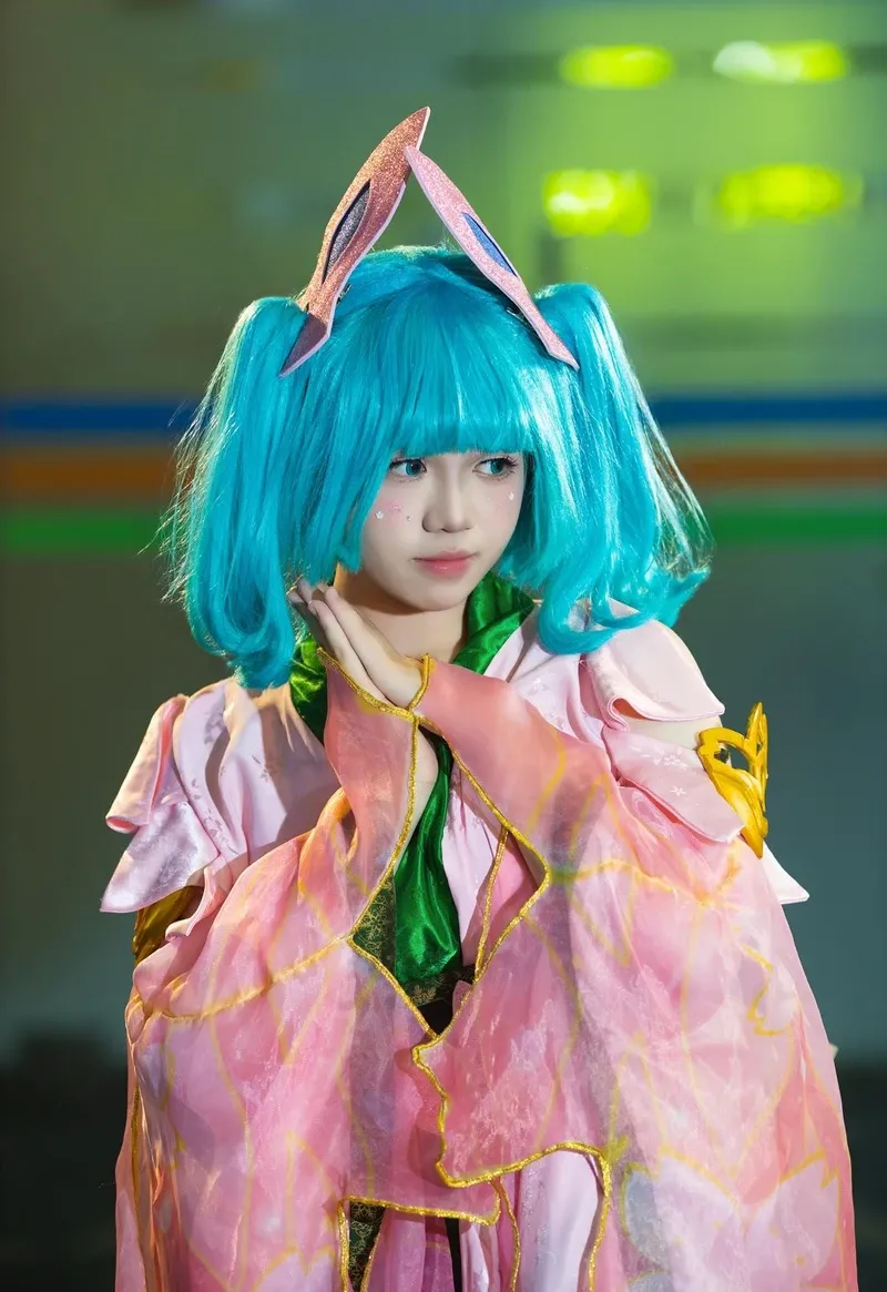 Gái xinh cosplay liên quân  17