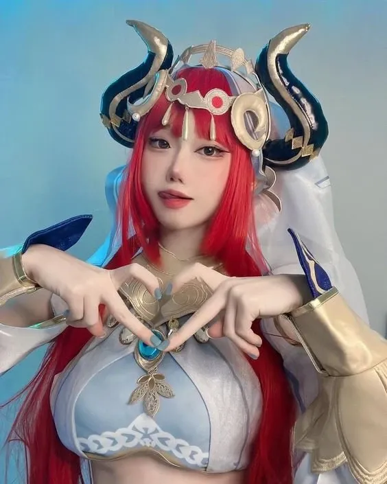 Gái xinh cosplay liên quân  41