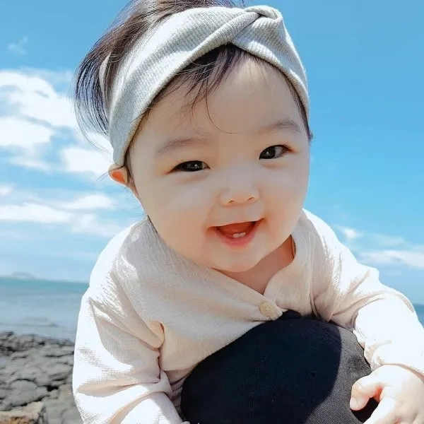 Tạo điểm nhấn cùng avatar đôi em bé cute dễ thương