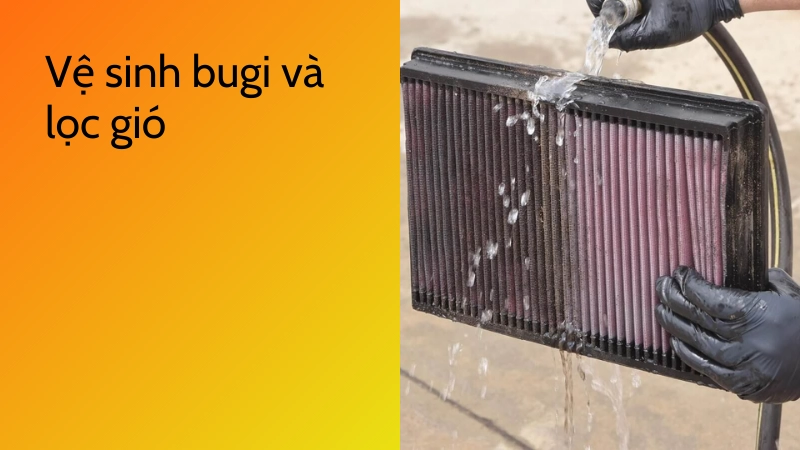 Tháo bugi và vệ sinh lọc gió xe bị ngập