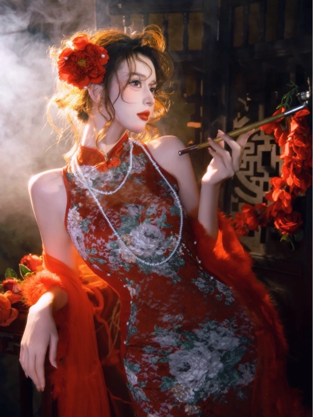 Cô gái Trung Quốc cosplay dễ thương với trang phục tươi sáng