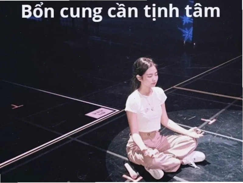 Meme tịnh tâm với biểu cảm ngạc nhiên
