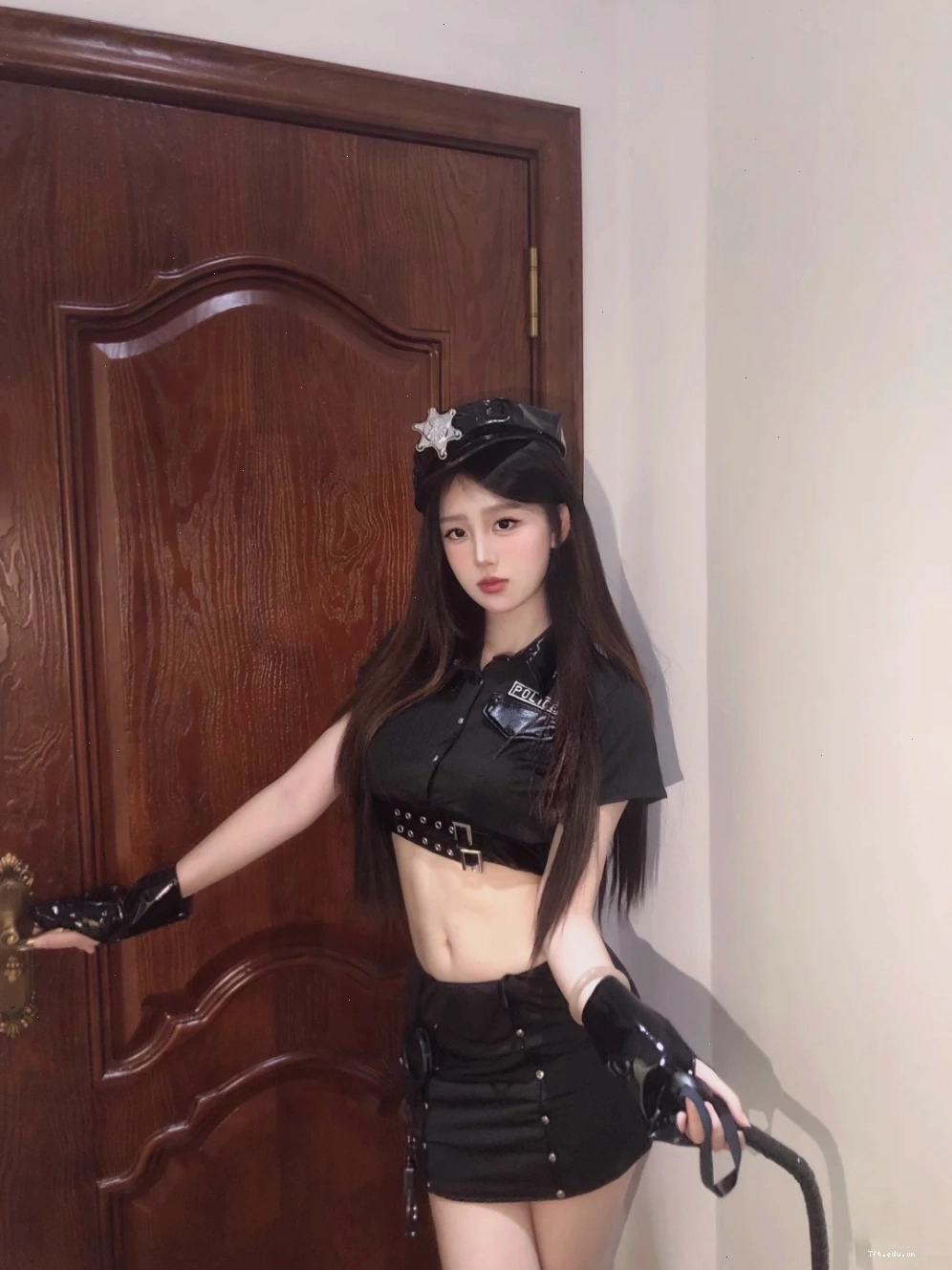 Nữ cosplayer Trung Quốc hóa thân thành nhân vật cổ trang đầy khí chất