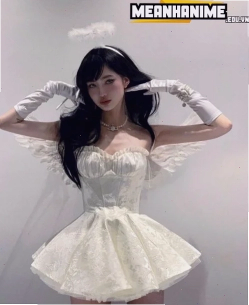 Phan Minh Thy cosplay nhân vật anime với thần thái ấn tượng