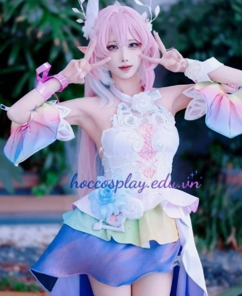 Trần Uyển Như CEO, tác giả website hoccosplay.edu.vn