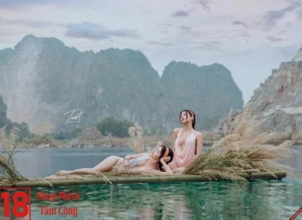 Vẻ đẹp gợi cảm của gái xinh trong bộ bikini lọt khe