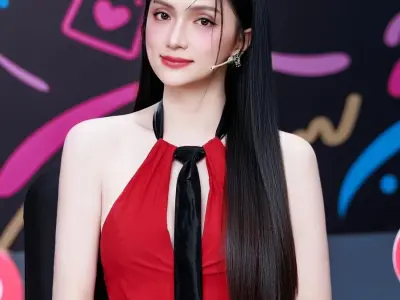 Bộ sưu tập ảnh cực chất của Hương Giang khiến fans mê