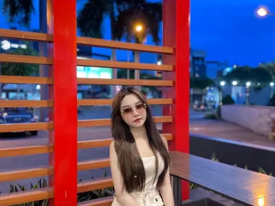 Chiêm ngưỡng bộ sưu tập hình ảnh gái xinh Karaoke đẹp và thú vị