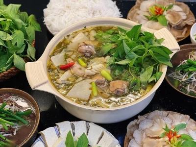 Bí quyết nấu lẩu gà lá é thơm ngon chuẩn vị Phú Yên tại gia